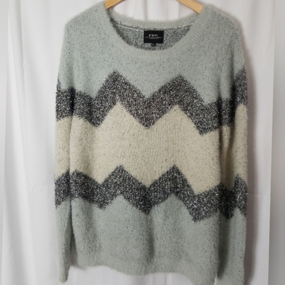 Papaya crew neck fuzzy cozy lurex sweater - Picture 4 of 7